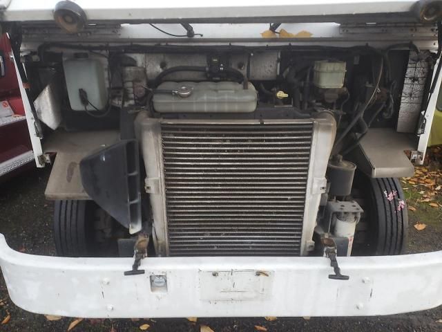 2007 Freightliner Chassis M Line WALK-IN Van