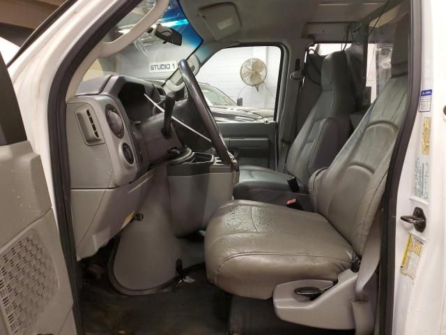 2010 Ford Econoline E250 Van