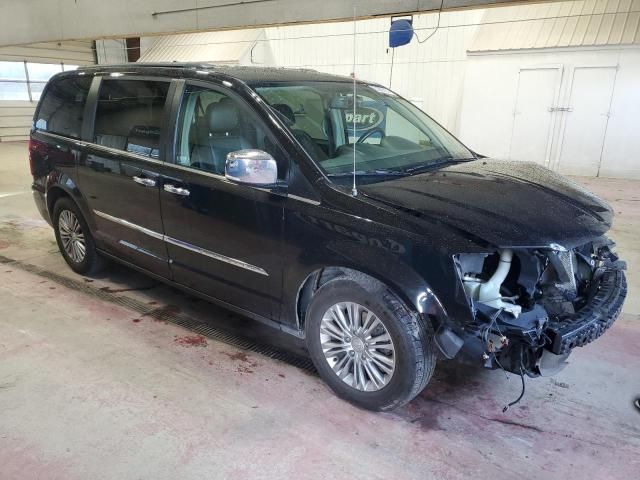 2016 Chrysler Town & Country Touring L