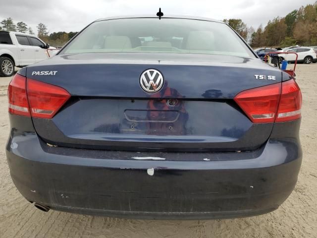 2014 Volkswagen Passat SE