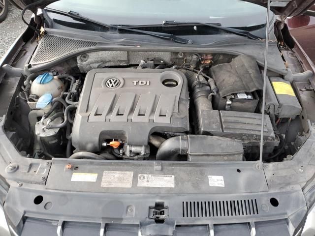 2012 Volkswagen Passat SE