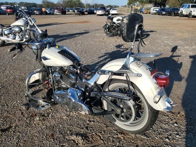 2015 Harley-Davidson Flstc Heritage Softail Classic