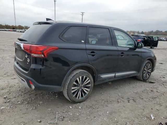 2020 Mitsubishi Outlander SE