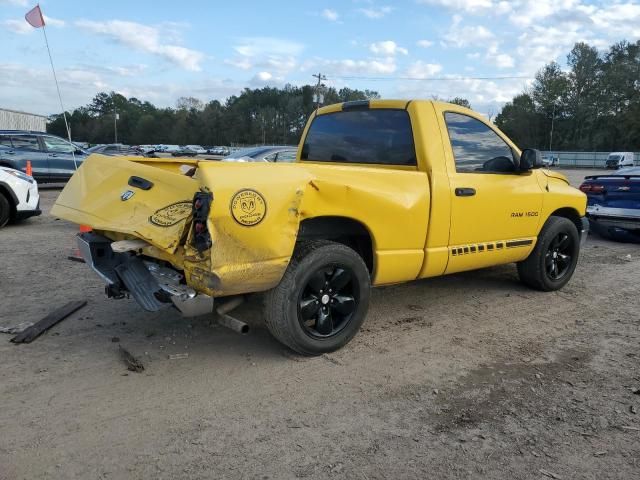 2004 Dodge RAM 1500 ST