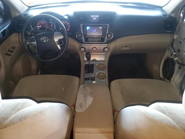 2013 Toyota Highlander Base