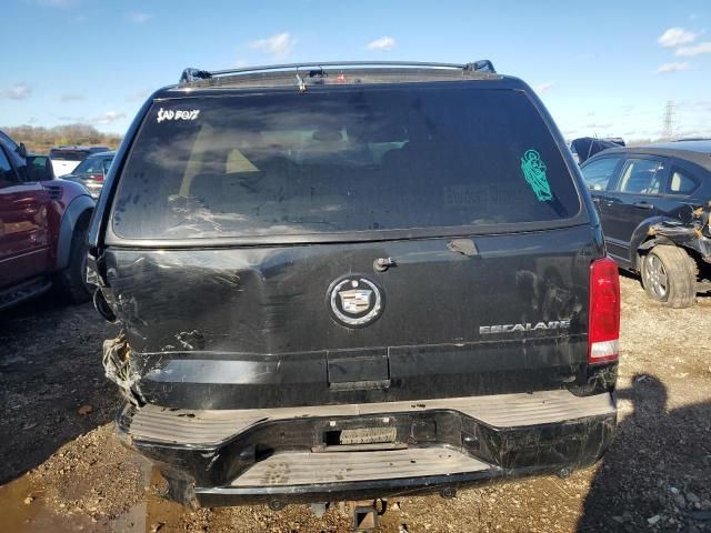 2004 Cadillac Escalade Luxury