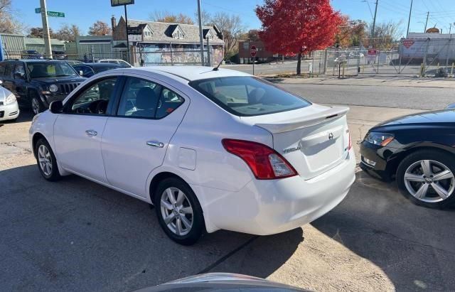 2014 Nissan Versa S