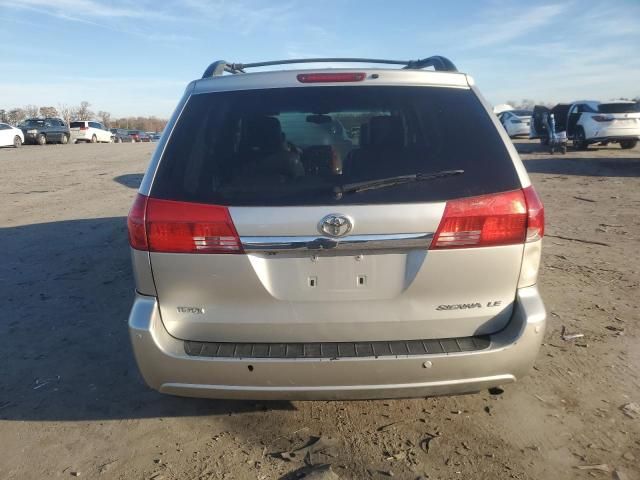 2006 Toyota Sienna XLE