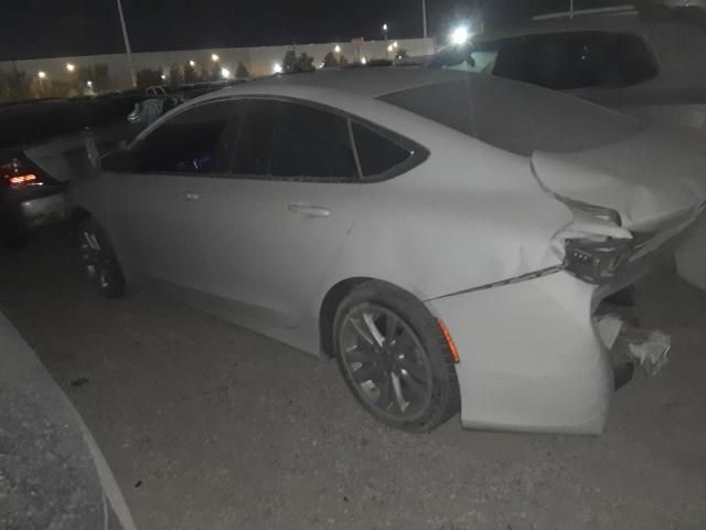 2017 Chrysler 200 LX