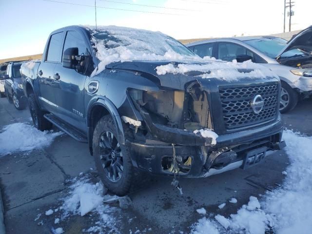 2017 Nissan Titan SV