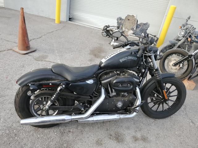 2015 Harley-Davidson XL883 Iron 883