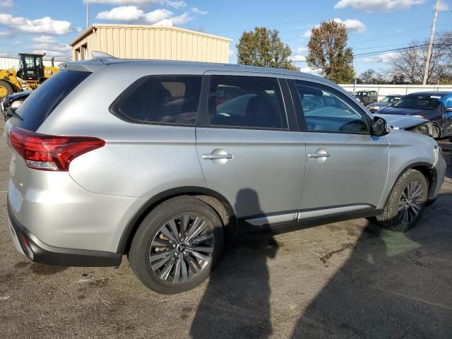 2020 Mitsubishi Outlander SE