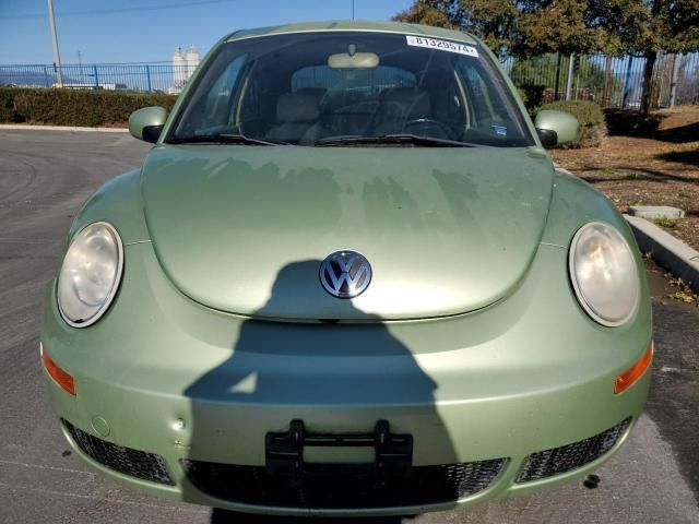 2009 Volkswagen New Beetle S