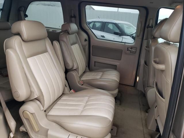 2005 Mercury Monterey Luxury