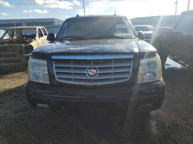 2004 Cadillac Escalade Luxury