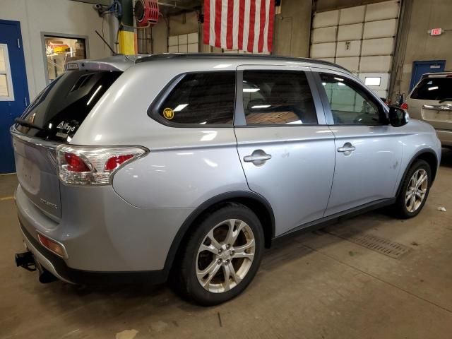 2015 Mitsubishi Outlander SE