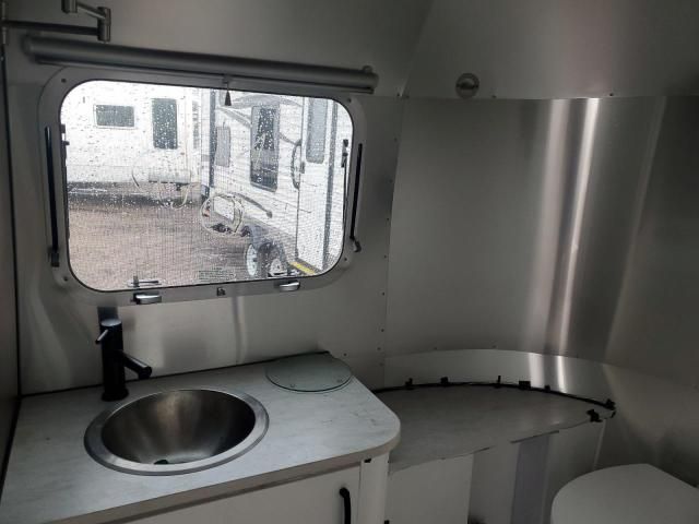 2022 Airstream Caravel