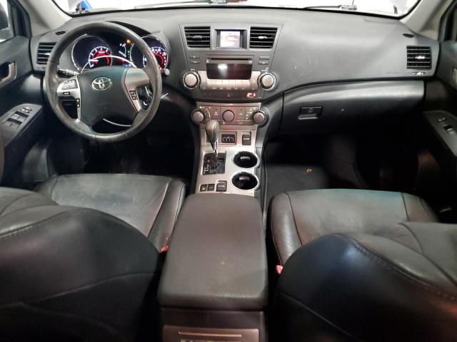 2011 Toyota Highlander Base