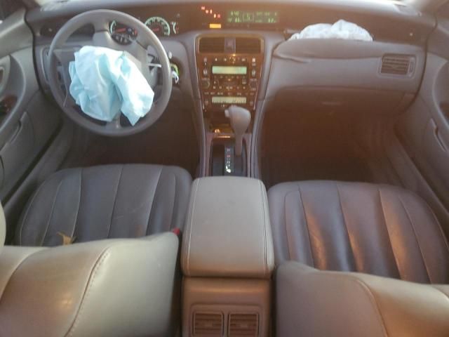 2000 Toyota Avalon XL