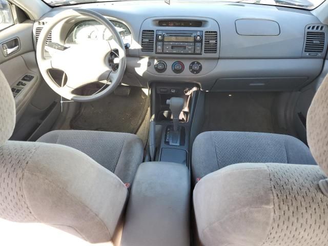 2002 Toyota Camry LE