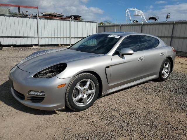 2012 Porsche Panamera 2