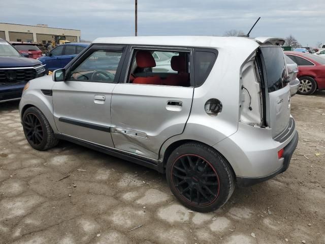 2010 KIA Soul +