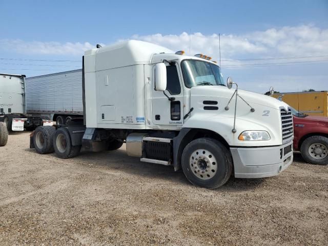 2014 Mack 600 CXU600