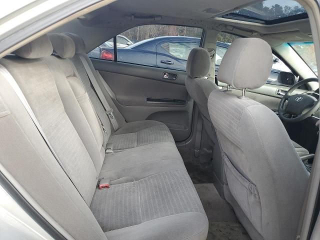 2005 Toyota Camry LE