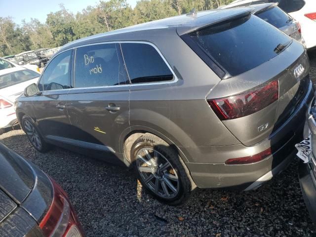 2018 Audi Q7 Prestige