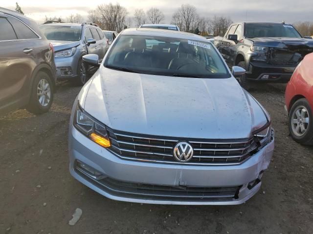 2016 Volkswagen Passat SE