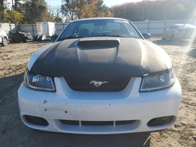 2000 Ford Mustang GT