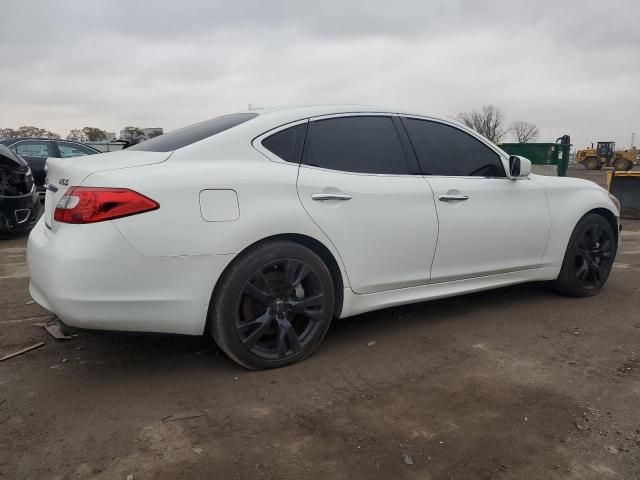 2011 Infiniti M56