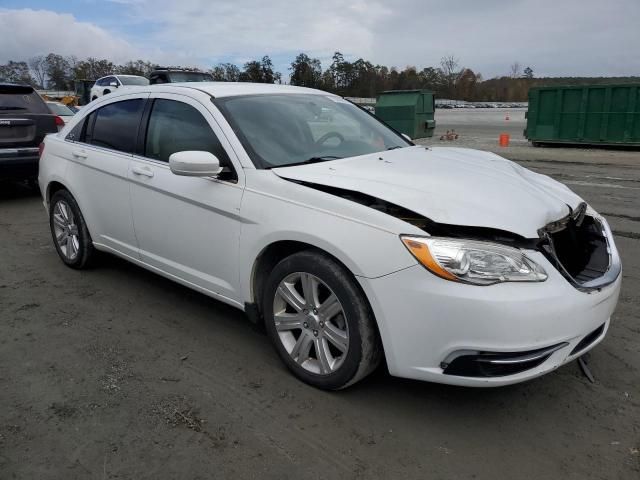 2013 Chrysler 200 Touring