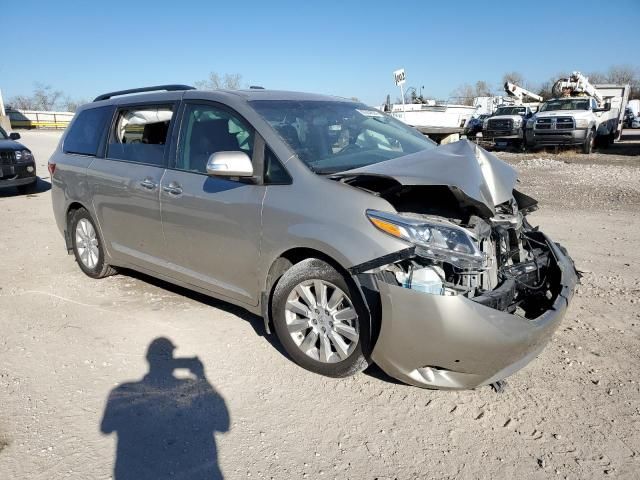 2015 Toyota Sienna XLE