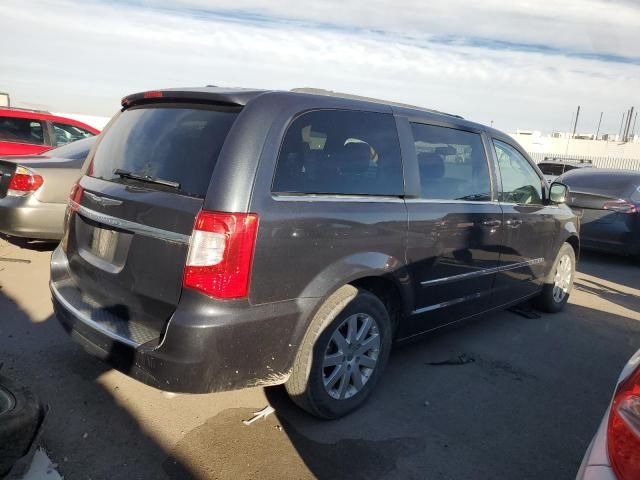 2013 Chrysler Town & Country Touring