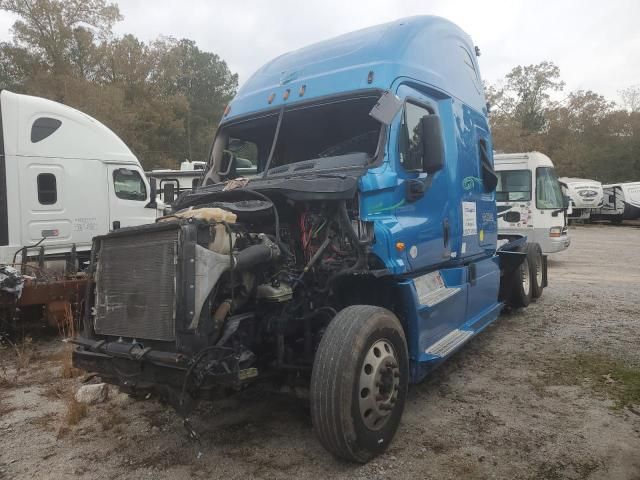 2017 Freightliner Cascadia 125