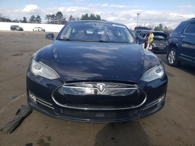 2014 Tesla Model S