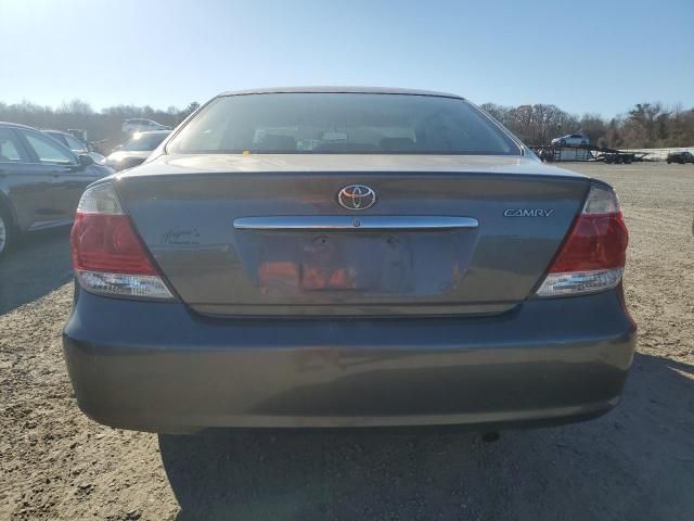 2005 Toyota Camry LE