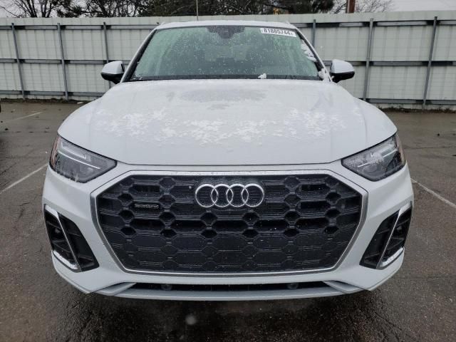 2024 Audi Q5 E Premium Plus 55