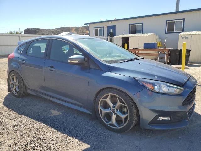 2018 Ford Focus ST