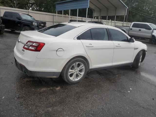 2017 Ford Taurus SEL