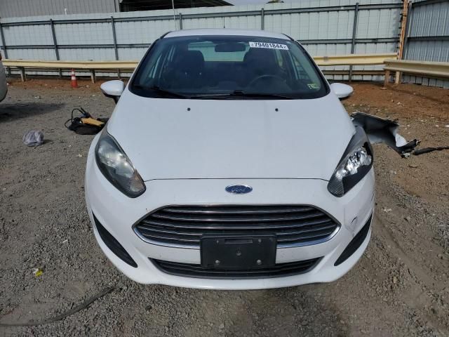 2015 Ford Fiesta SE