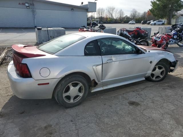 2004 Ford Mustang