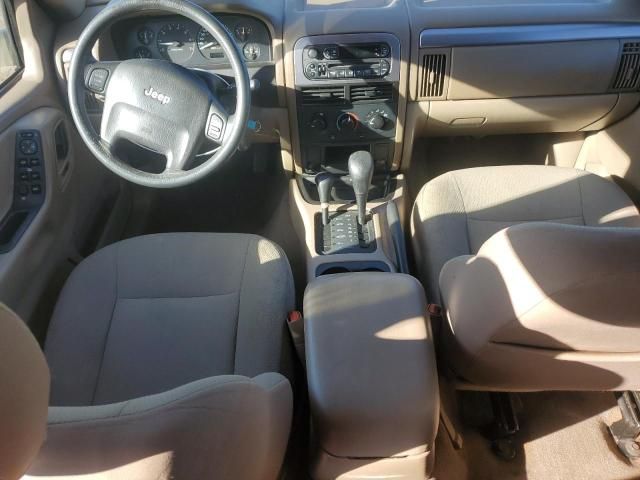 2004 Jeep Grand Cherokee Laredo