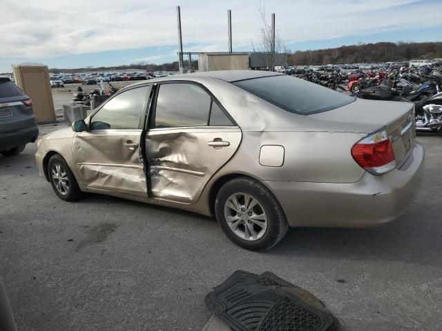 2005 Toyota Camry LE