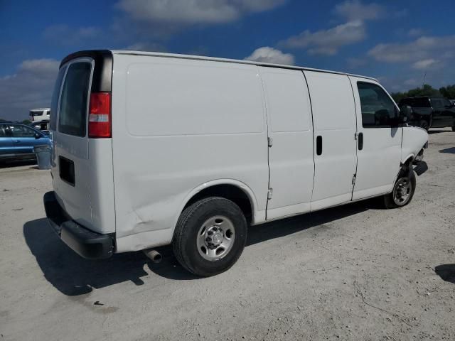 2020 Chevrolet Express G2500