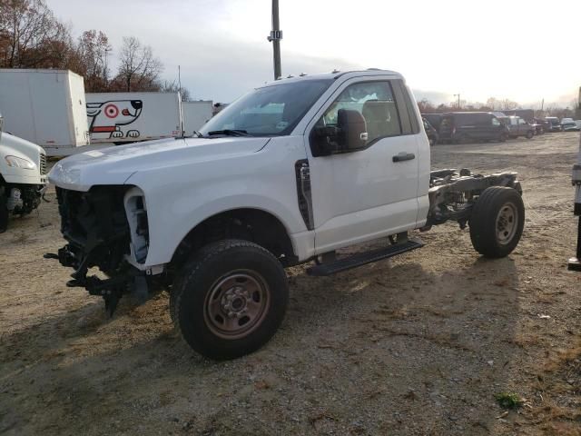 2023 Ford F350 Super Duty