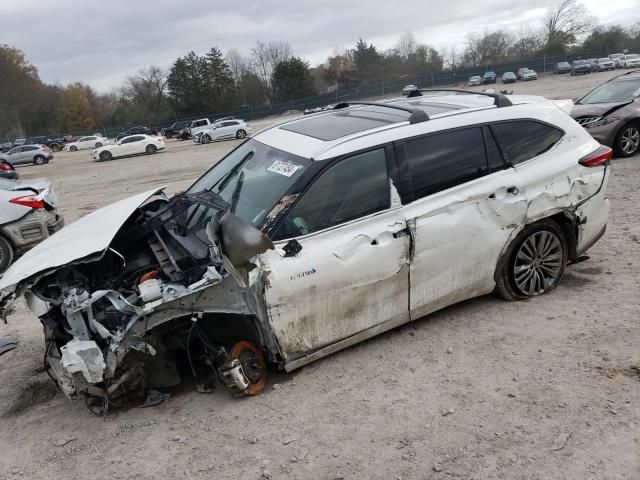 2021 Toyota Highlander Hybrid Platinum