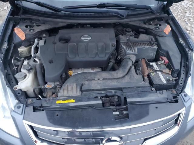 2010 Nissan Altima Base