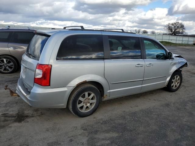 2012 Chrysler Town & Country Touring